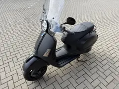 Vespa GTS 300 SuperTech HPE Notte # Full black 2022 occasion – foto 11 van 15
