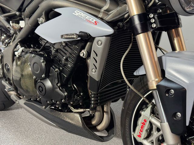 triumph - speed-triple-s