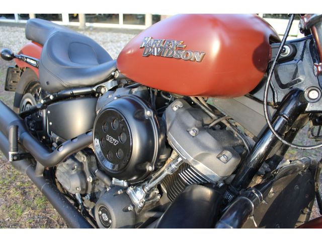 harley-davidson - street-bob-fxdb