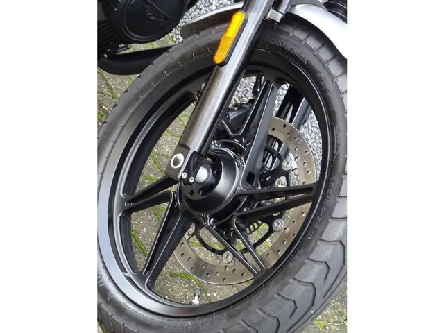 moto-guzzi - v-7-stone-850