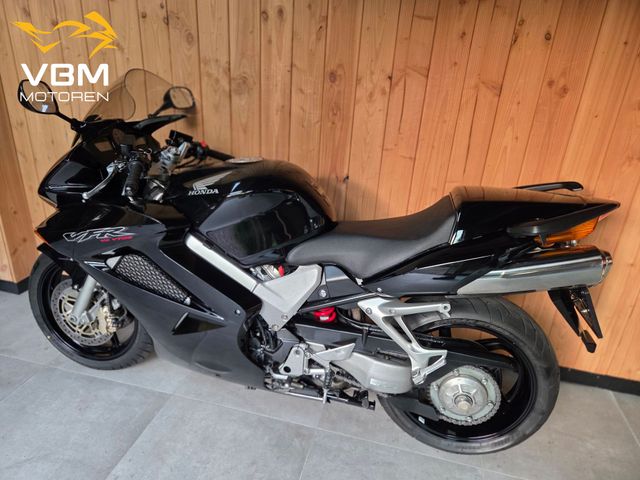 honda - vfr-800-fi-vtec-abs