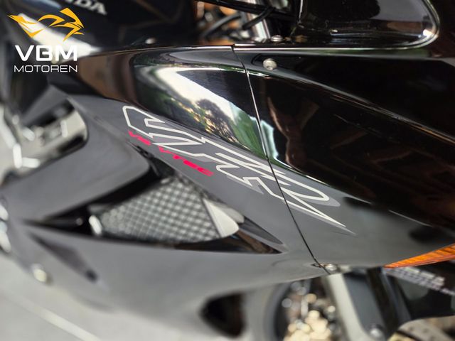 honda - vfr-800-fi-vtec-abs