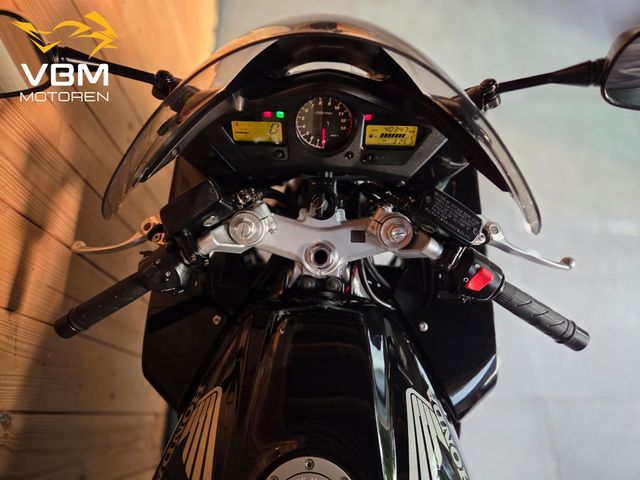 honda - vfr-800-fi-vtec-abs