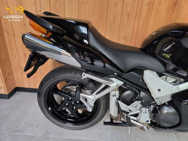 honda - vfr-800-fi-vtec-abs