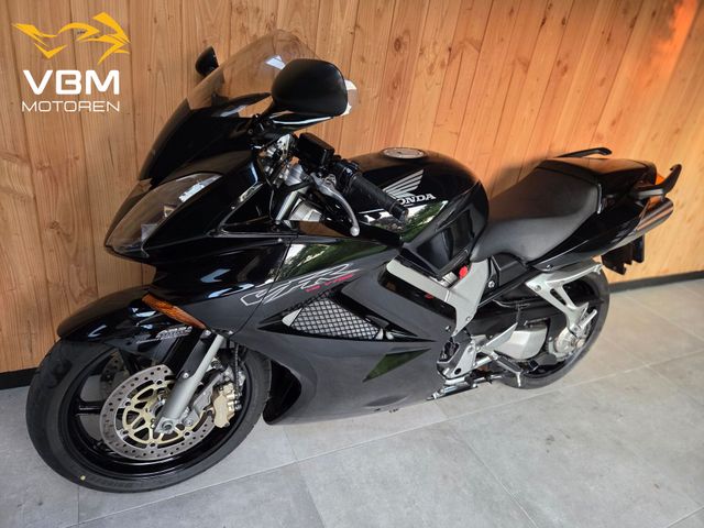 honda - vfr-800-fi-vtec-abs