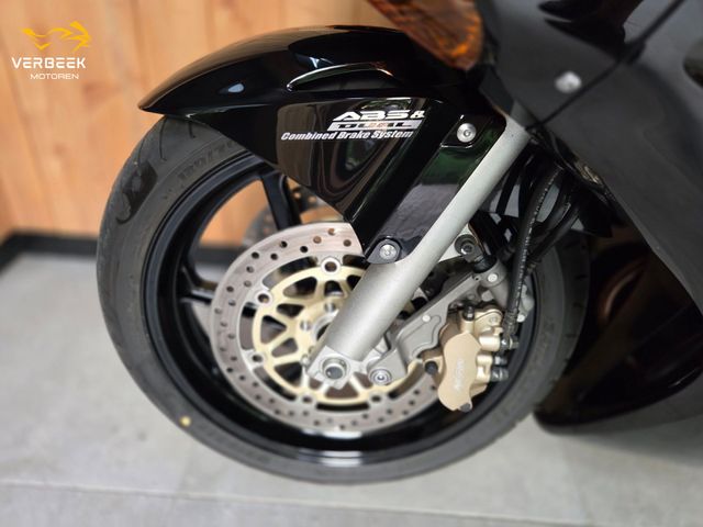 honda - vfr-800-fi-vtec-abs