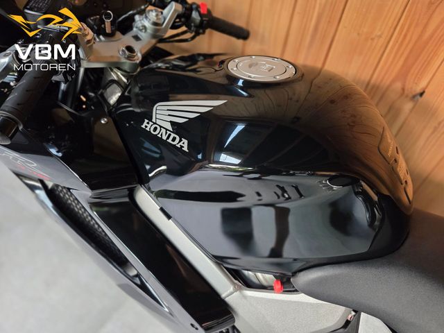 honda - vfr-800-fi-vtec-abs