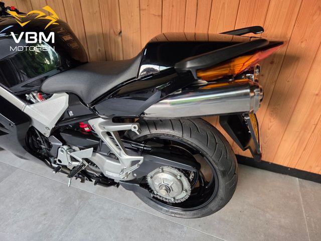 honda - vfr-800-fi-vtec-abs