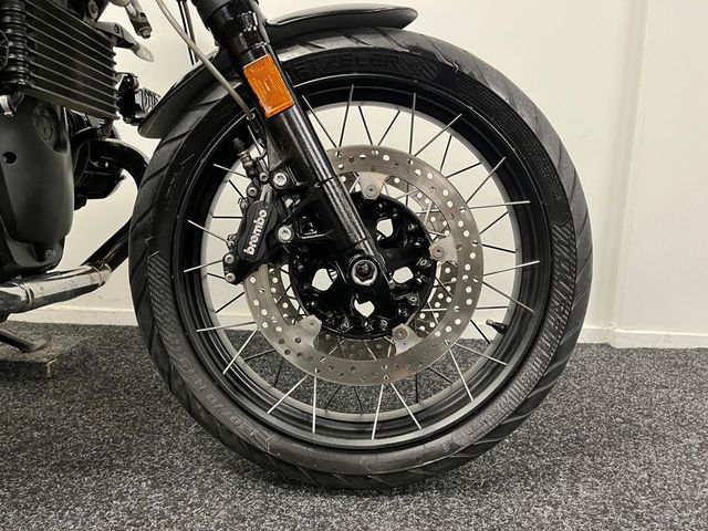 bmw - r-nine-t-scrambler