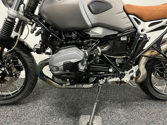 bmw - r-nine-t-scrambler