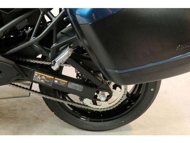kawasaki - versys-650-grand-tourer