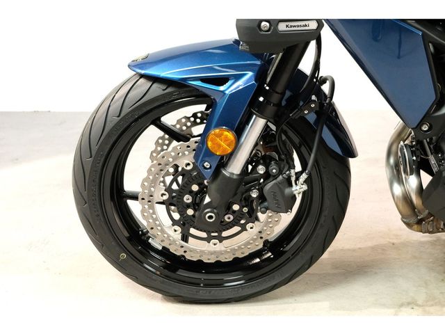 kawasaki - versys-650-grand-tourer