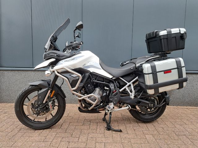 triumph - tiger-900-gt-pro