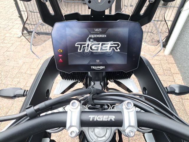 triumph - tiger-900-gt-pro