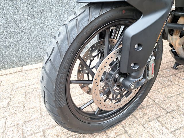 triumph - tiger-900-gt-pro