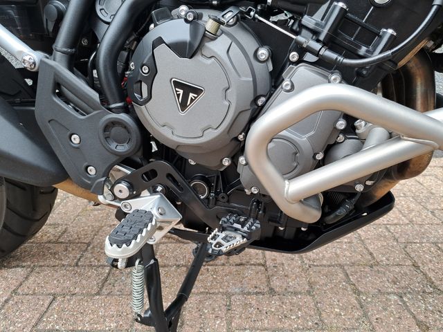 triumph - tiger-900-gt-pro