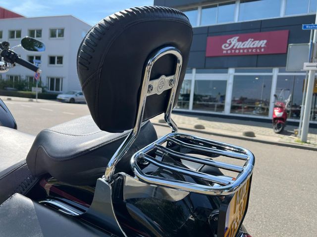 harley-davidson - road-king-cvo-flhr