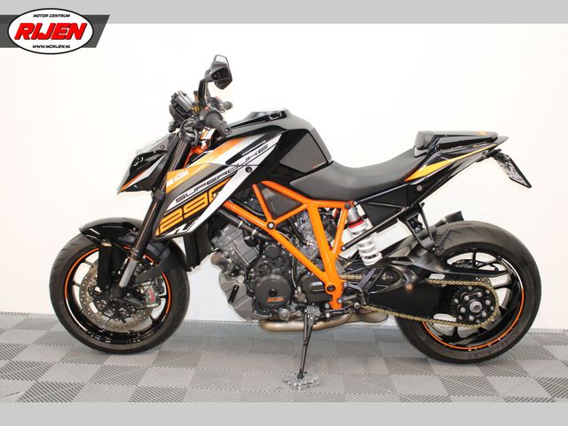 ktm - 1290-super-duke-r