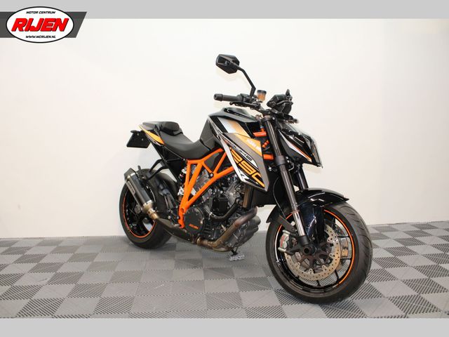 ktm - 1290-super-duke-r