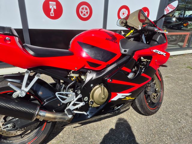 honda - cbr-600-fs--sport