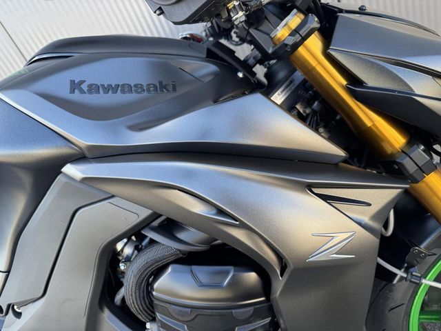 kawasaki - z1100-se