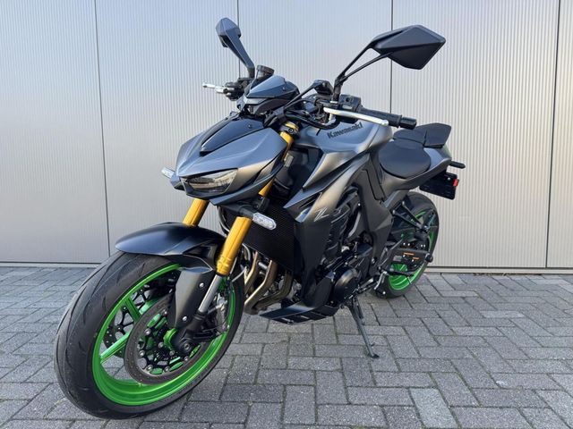 kawasaki - z1100-se