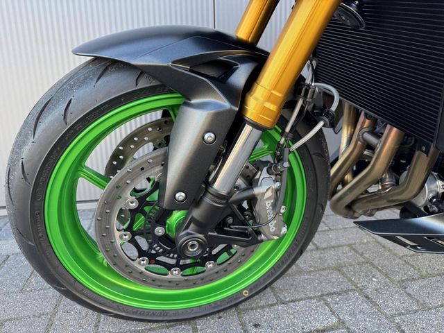 kawasaki - z1100-se