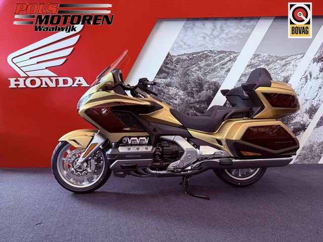 honda - gl-1800-goldwing-tour-dct