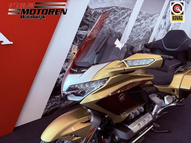 honda - gl-1800-goldwing-tour-dct