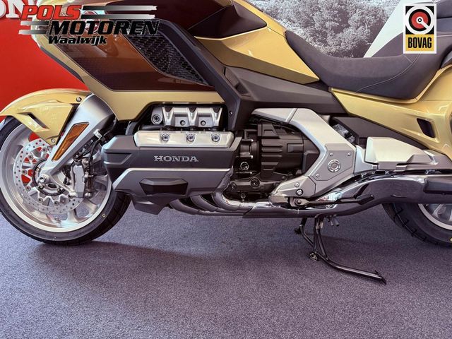 honda - gl-1800-goldwing-tour-dct