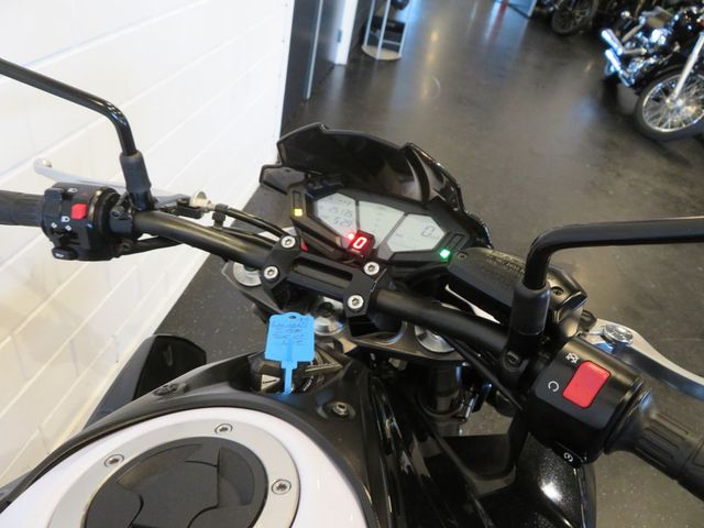 kawasaki - z-800-abs