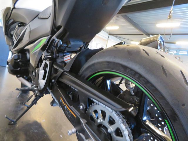 kawasaki - z-800-abs