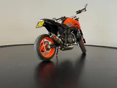 KTM 690 Duke ABS - Akrapovic - zeer netjes! 2018 occasion – foto 6 van 20