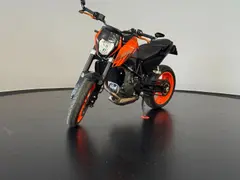 KTM 690 Duke ABS - Akrapovic - zeer netjes! 2018 occasion – foto 13 van 20