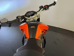 KTM 690 Duke ABS - Akrapovic - zeer netjes! 2018 occasion – foto 14 van 20