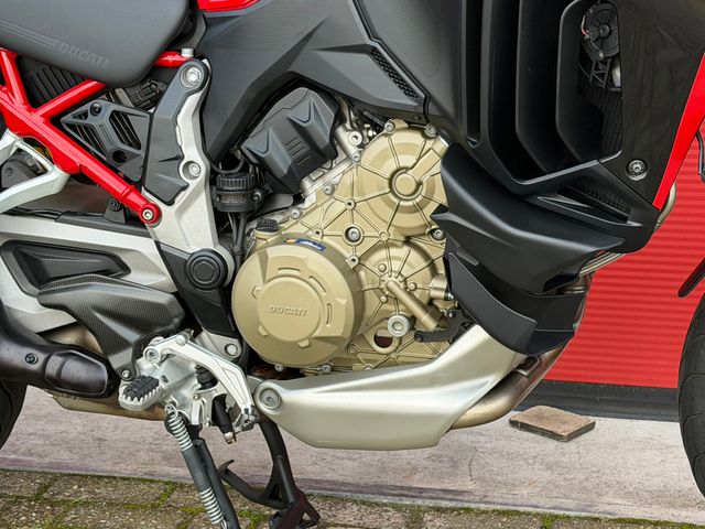 ducati - multistrada-v4-s