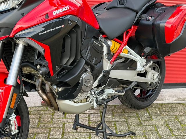 ducati - multistrada-v4-s