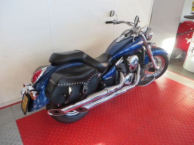 kawasaki - vn-900-classic
