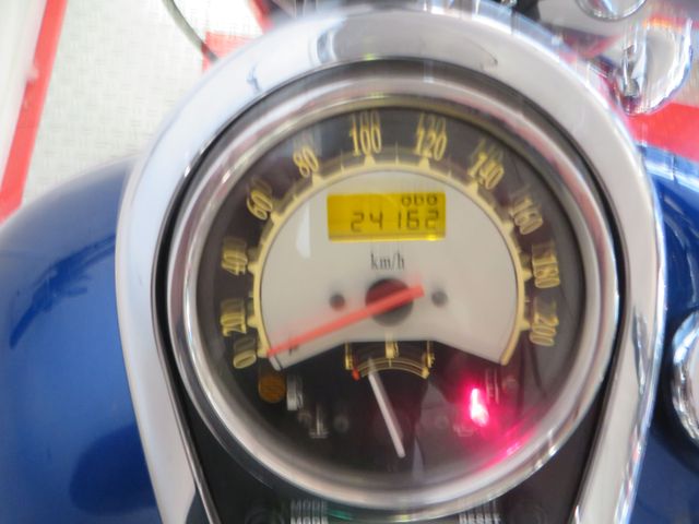 kawasaki - vn-900-classic