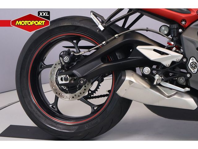 triumph - street-triple-r