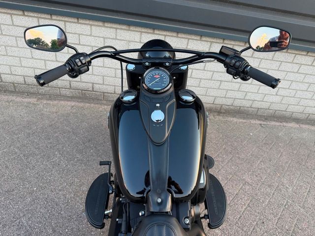 harley-davidson - softail-slim