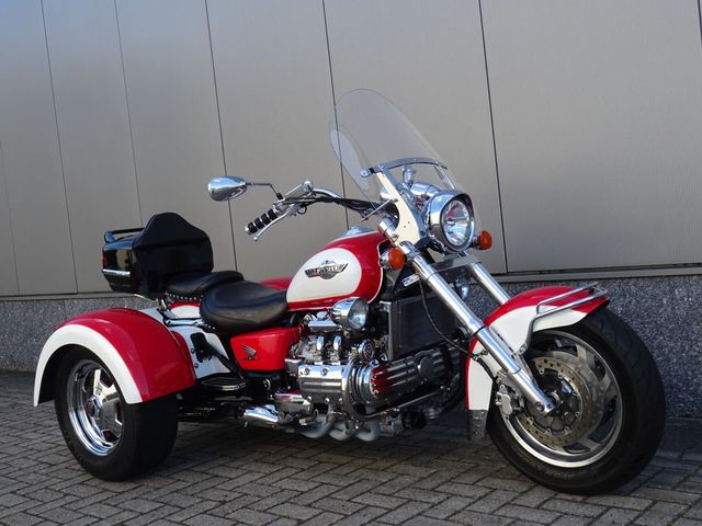 honda - gl-1500-trike