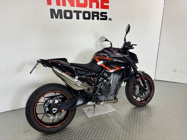 ktm - 890-duke