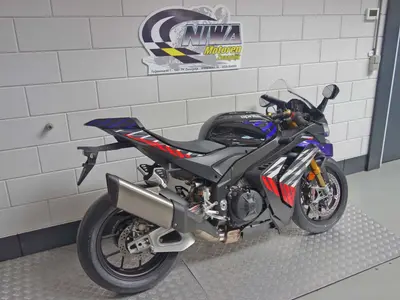 APRILIA RSV 4 FACTORY – foto 3