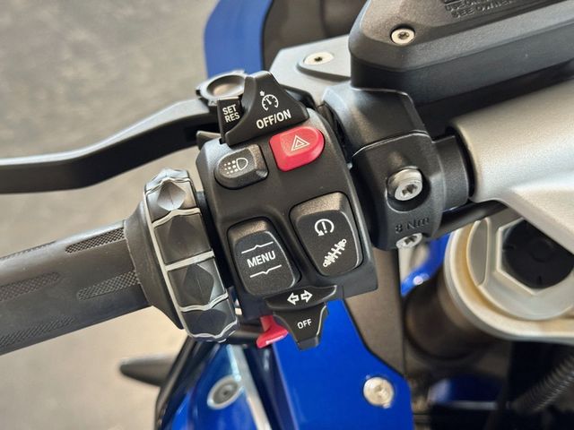 bmw - r-1250-rs