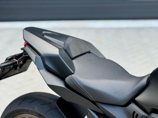 honda - cb-650-r-neo-sports-cafe