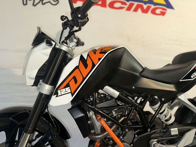 ktm - 125-duke