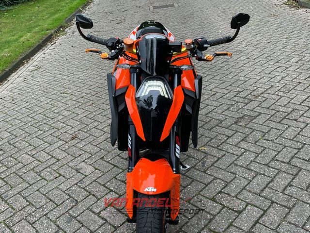 ktm - 1290-super-duke-r