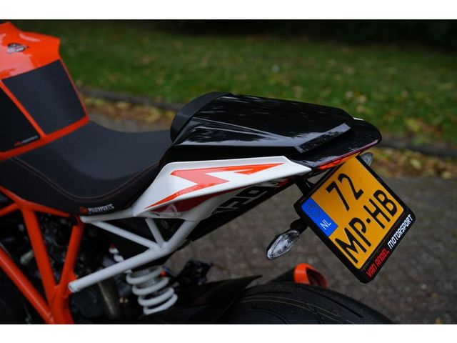 ktm - 1290-super-duke-r