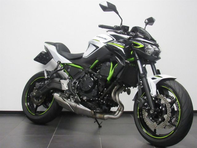 kawasaki - z650